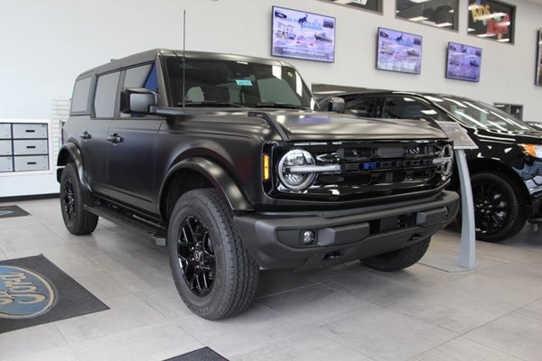 2024 Ford Bronco Custom Blackout Edition in Hackensack, NJ - All American Ford of Hackensack
