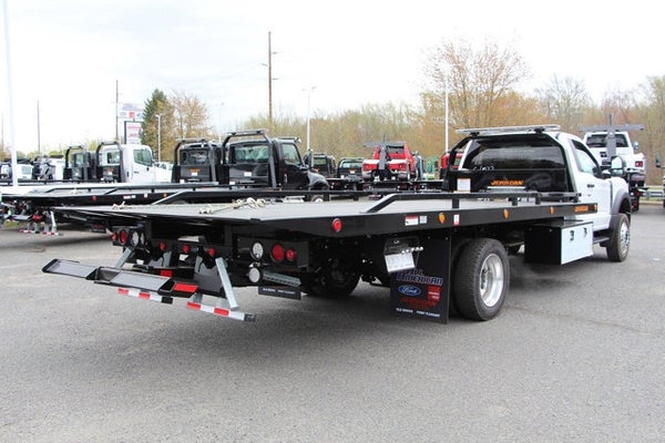 2024 Ford Chassis Cab F-550® XLT in Hackensack, NJ - All American Ford of Hackensack