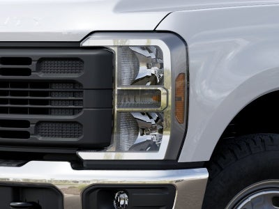 2027 Ford Super Duty F-350 SRW XL
