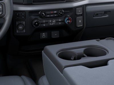 2027 Ford Super Duty F-350 SRW XL