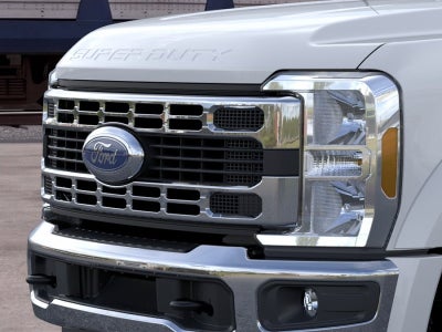 2026 Ford Super Duty F-450 DRW XLT