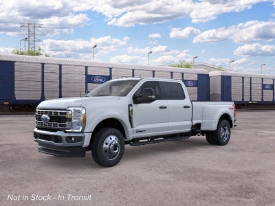 2026 Ford Super Duty F-450 DRW XLT