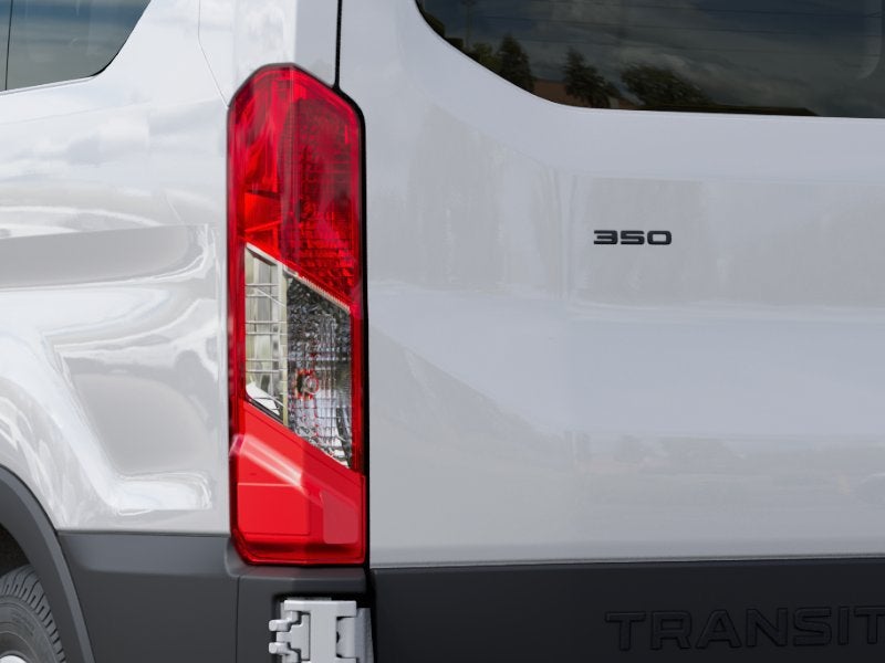 2027 Ford Transit Passenger Wagon XLT