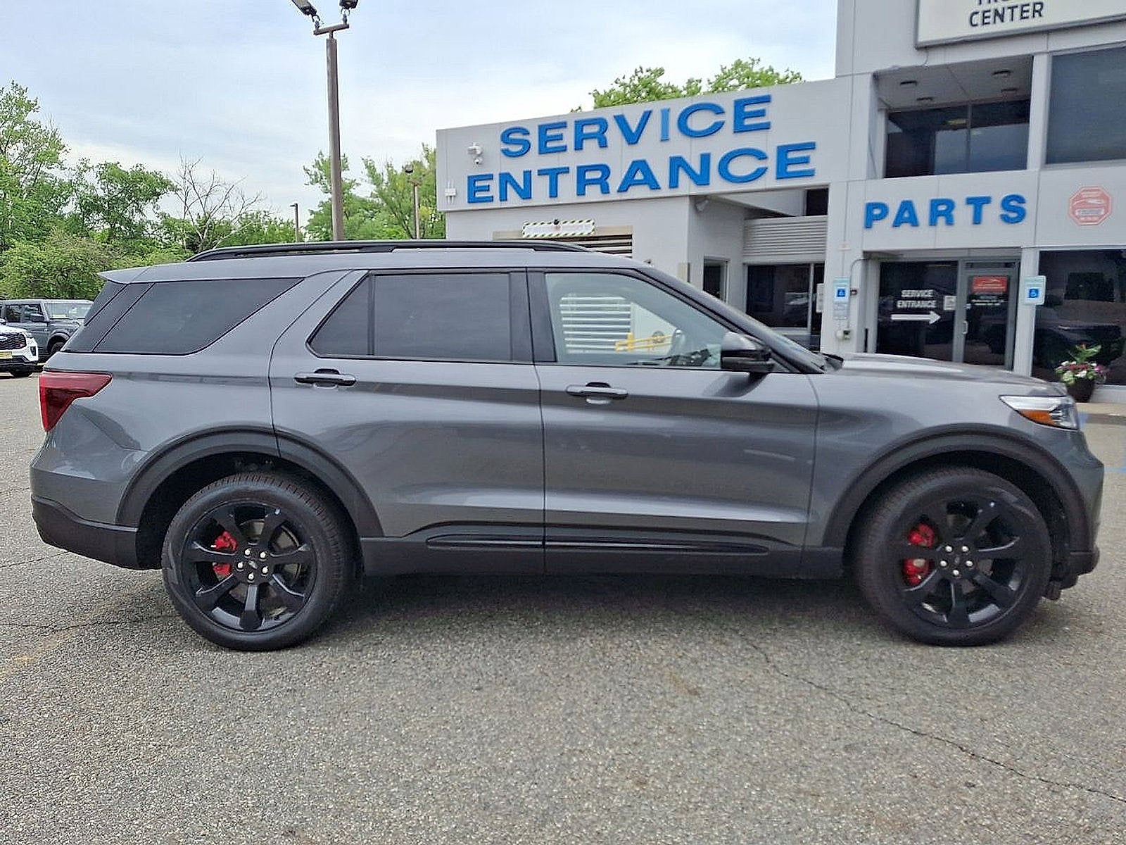 2023 Ford Explorer ST