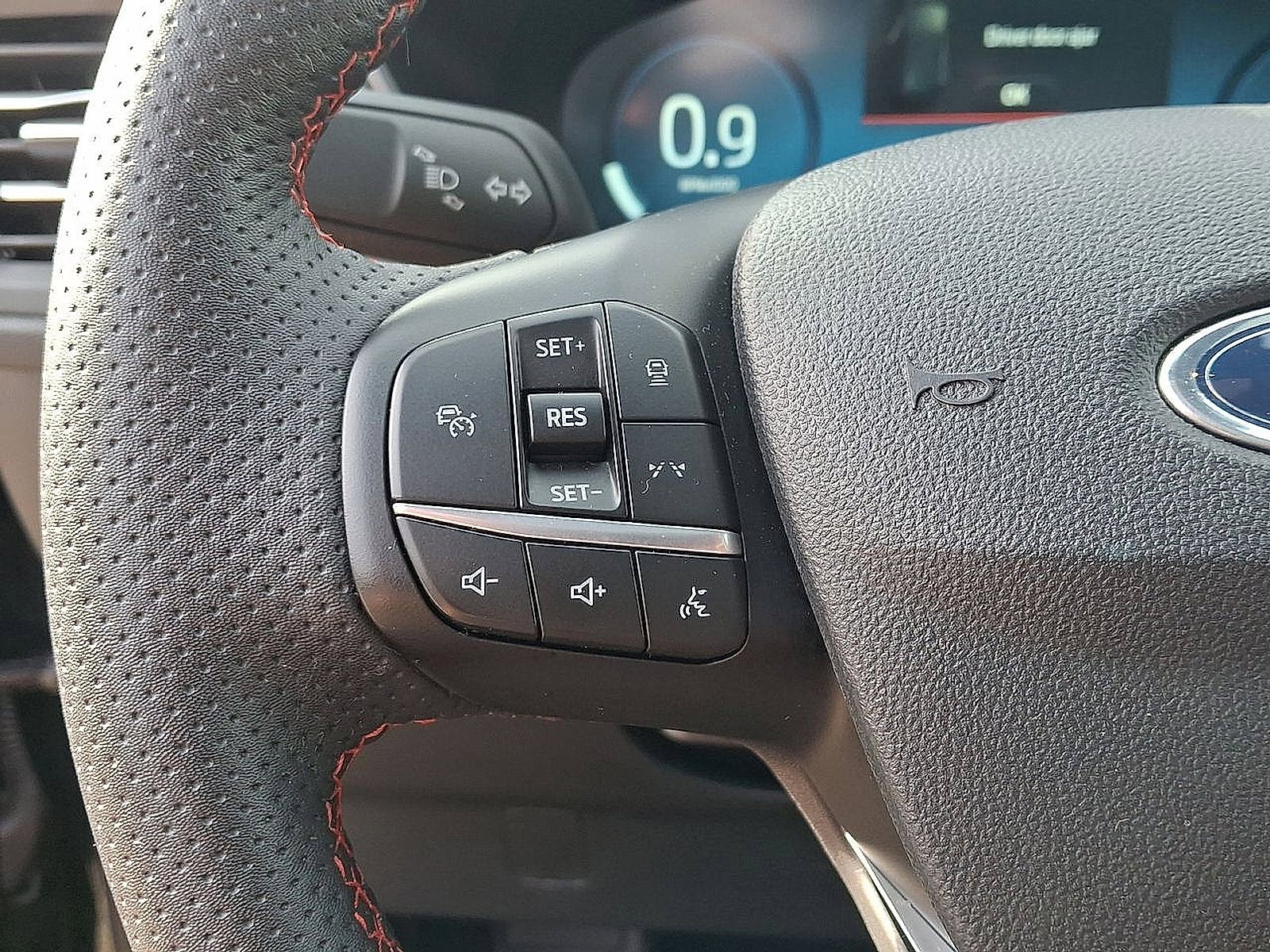 2023 Ford Escape ST-Line Elite