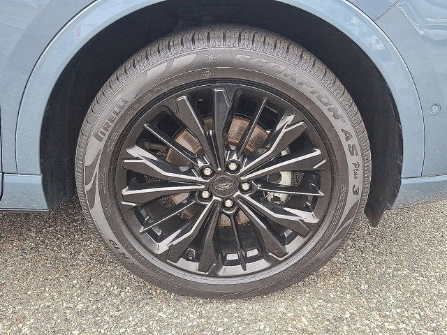 2023 Ford Escape ST-Line Elite