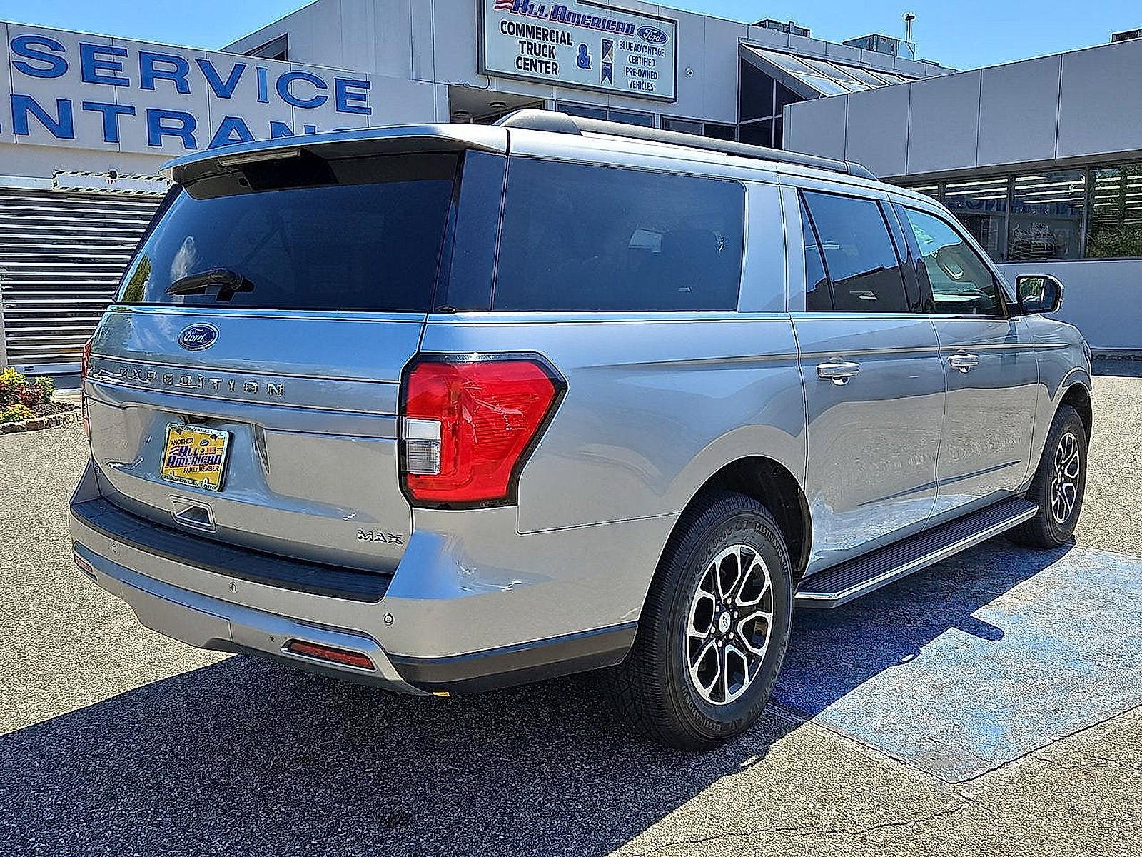 2022 Ford Expedition Max XLT
