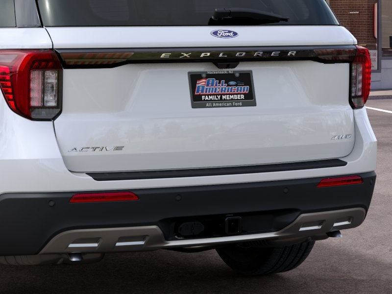 2027 Ford Explorer Active w/200A Pkg