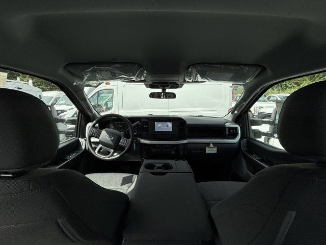 2026 Ford Super Duty F-350 SRW Base