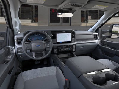 2026 Ford Super Duty F-350 SRW XLT