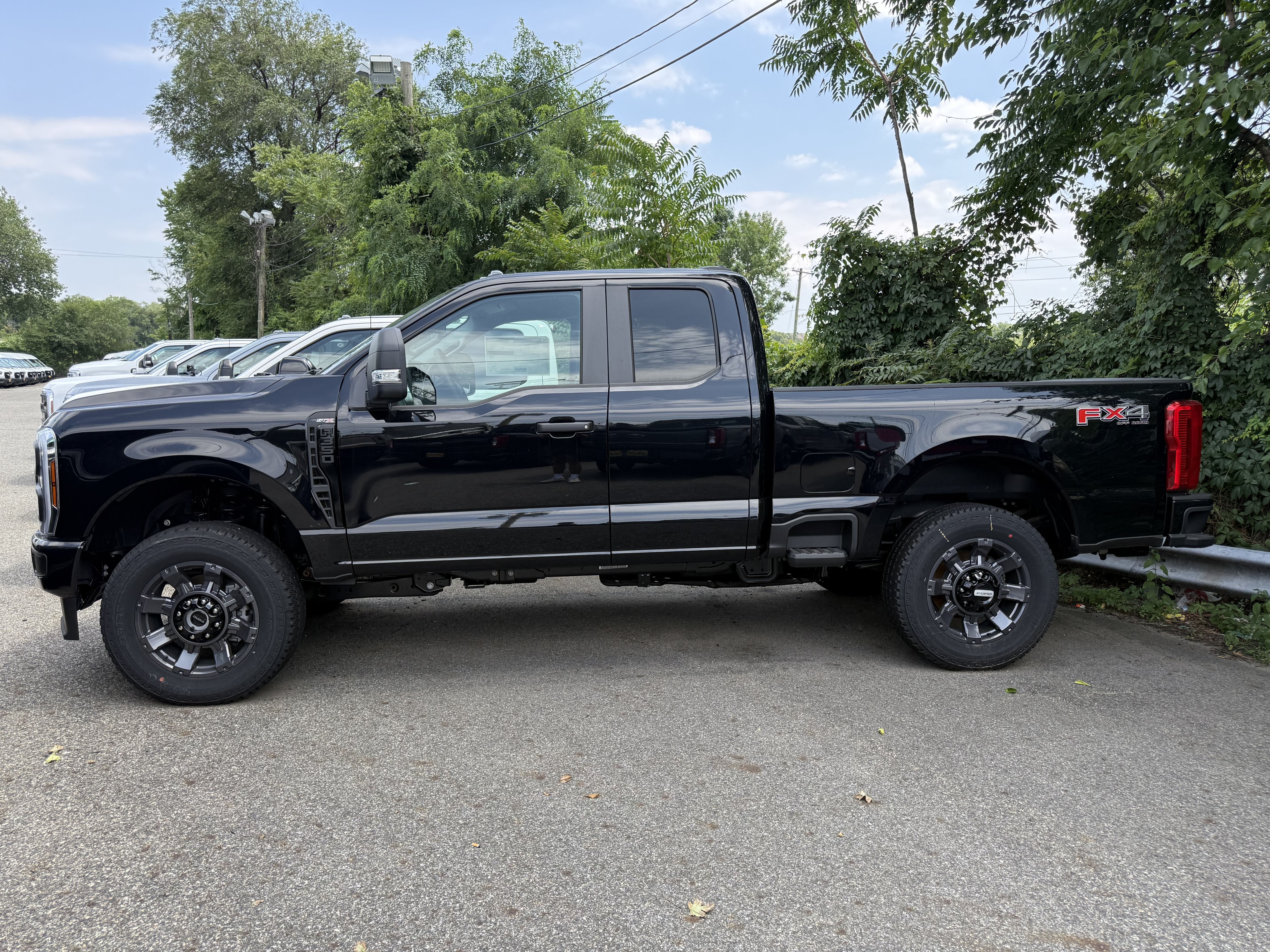 2026 Ford Super Duty F-350 SRW Base