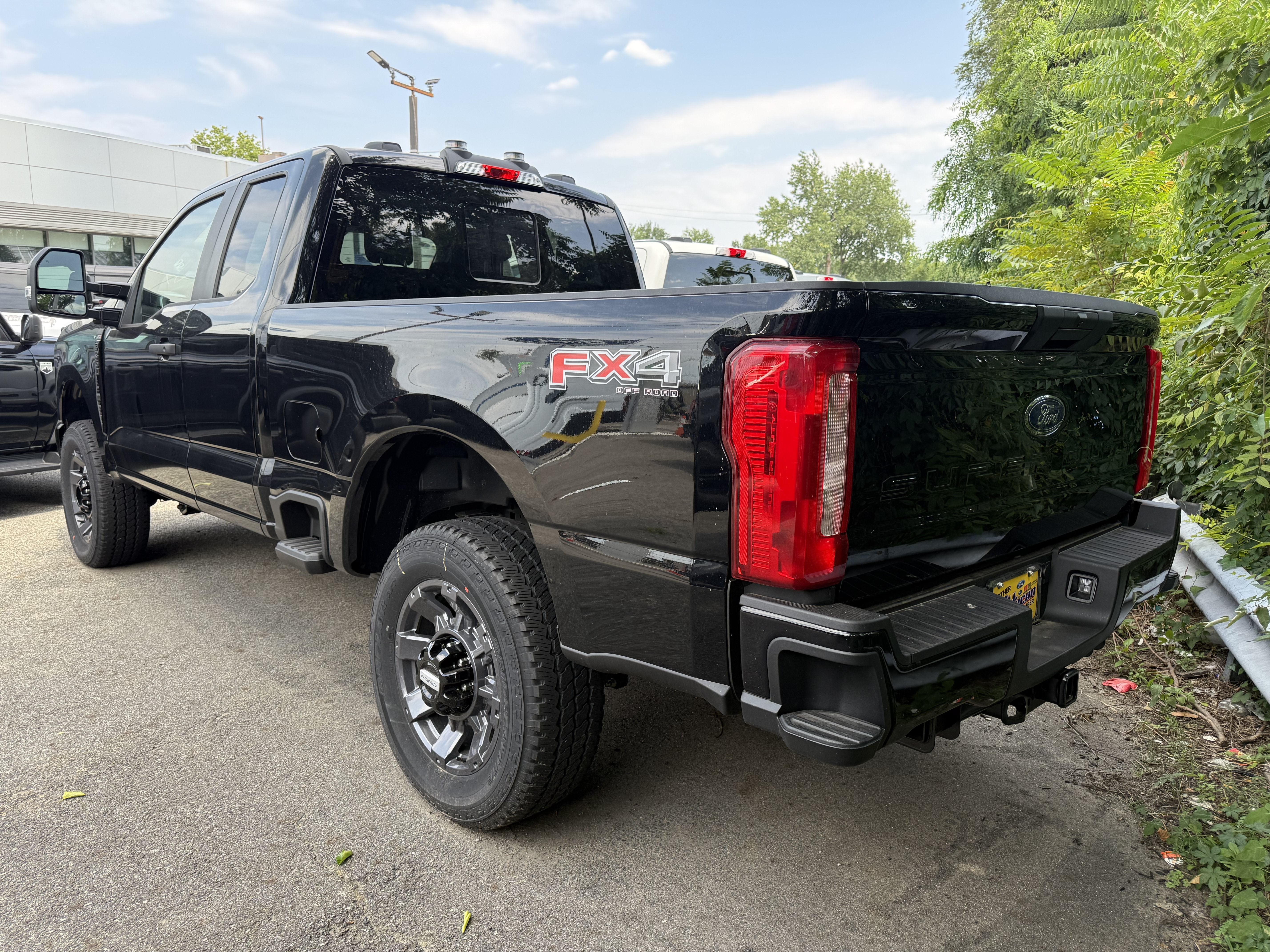 2026 Ford Super Duty F-350 SRW Base