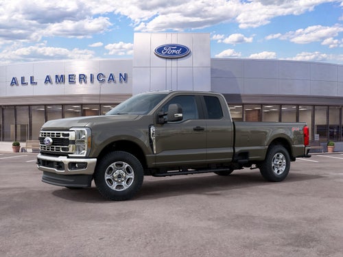 2027 Ford Super Duty F-350 SRW XLT