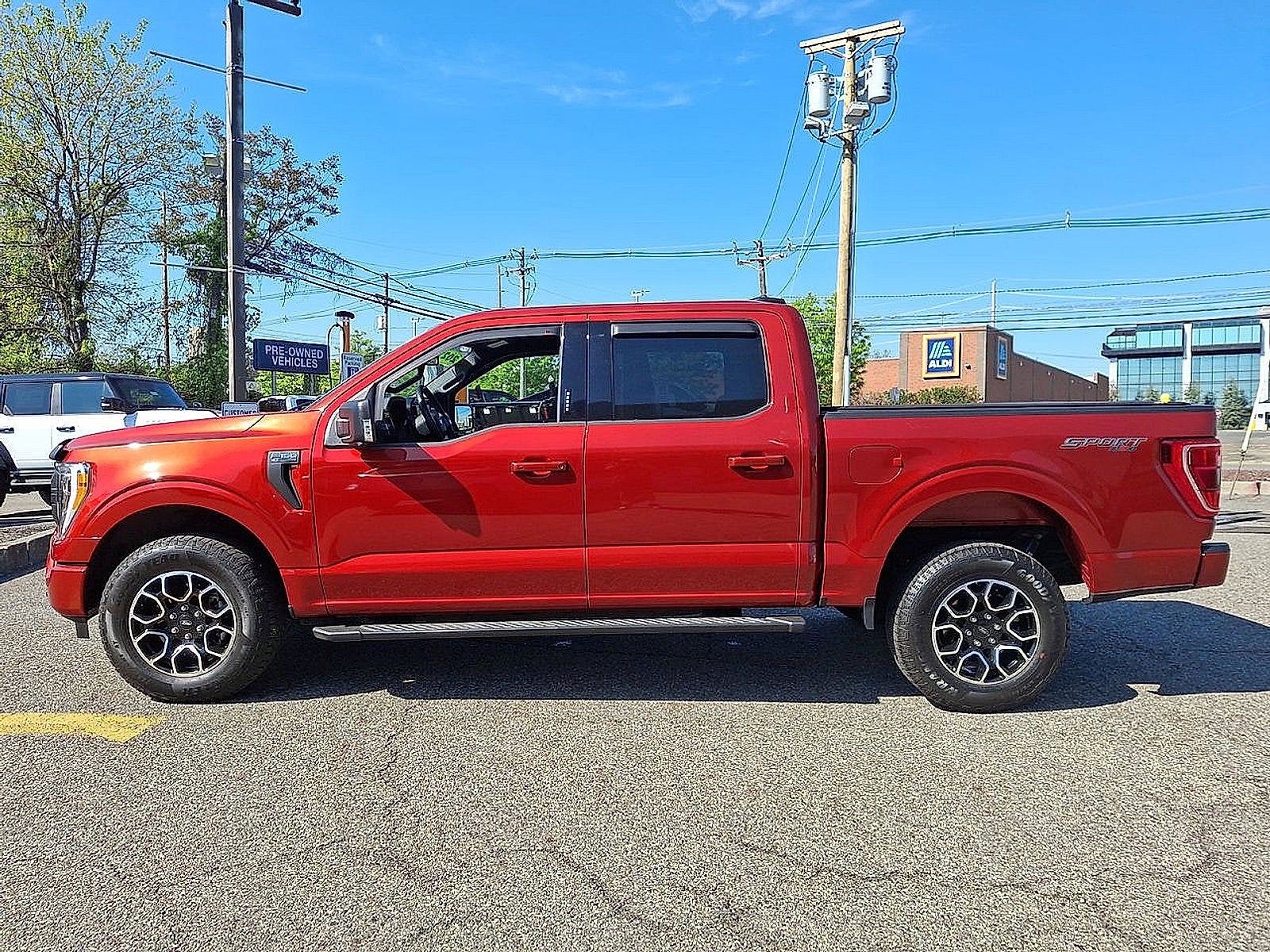 2023 Ford F-150 Base
