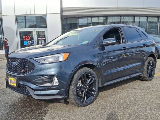 2022 Ford Edge ST
