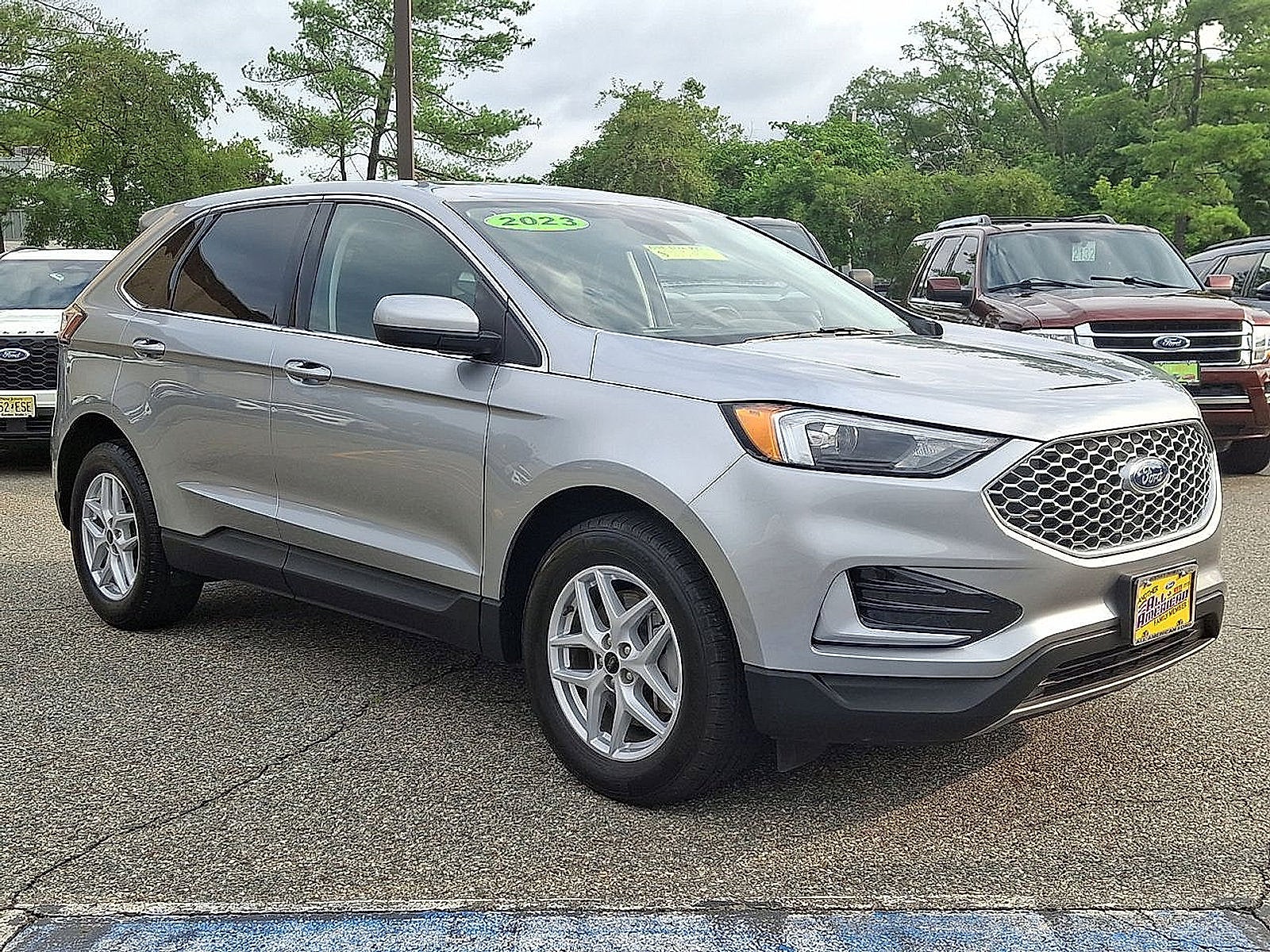 2023 Ford Edge Base