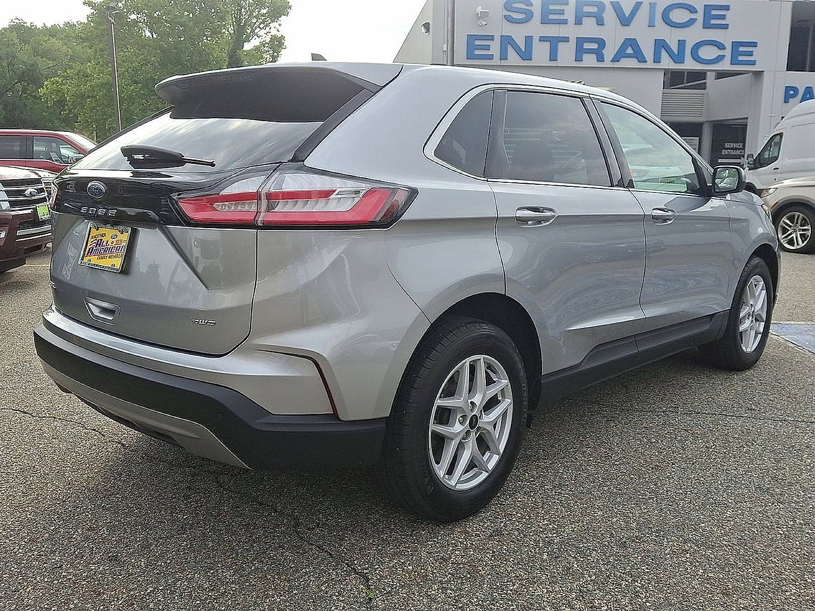 2023 Ford Edge Base