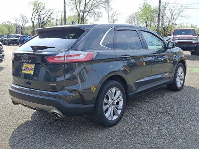 2023 Ford Edge Titanium