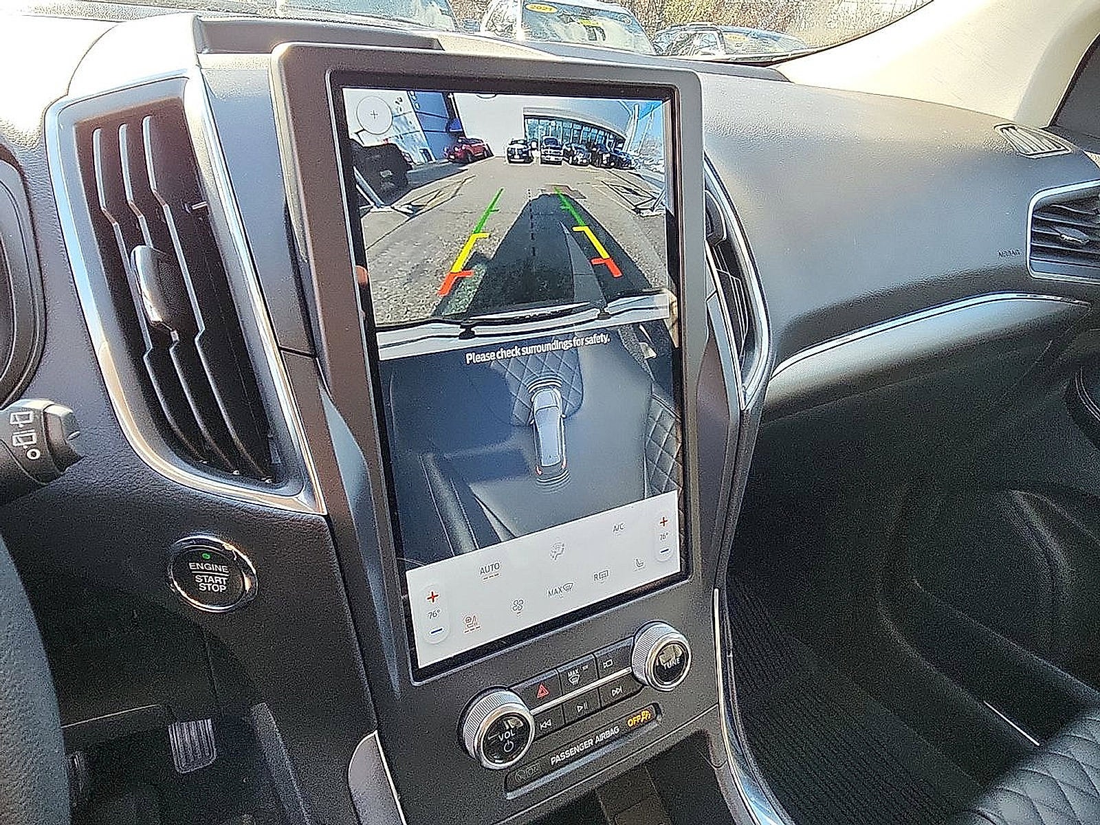2023 Ford Edge Titanium