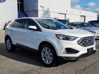 2023 Ford Edge Titanium