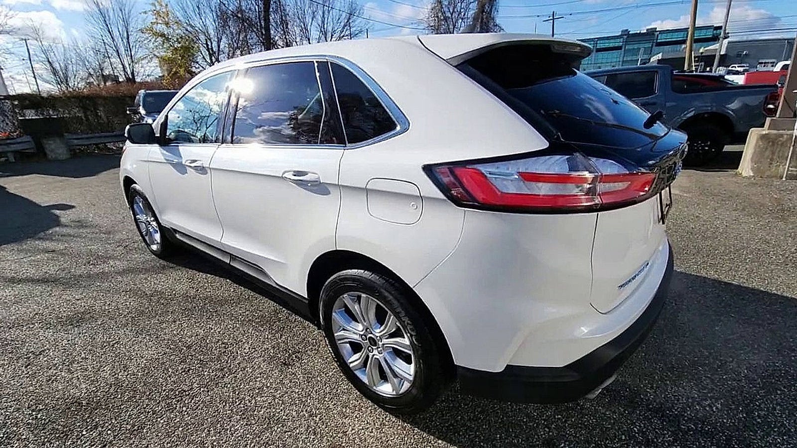 2023 Ford Edge Titanium