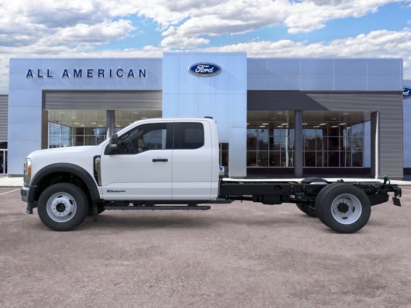 2026 Ford Super Duty F-450 DRW Base