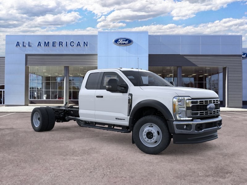 2026 Ford Super Duty F-450 DRW Base