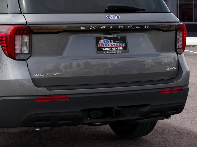 2027 Ford Explorer Active w/200A Pkg