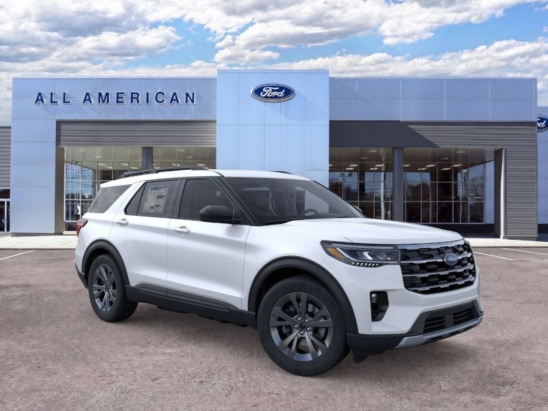 2026 Ford Explorer Base