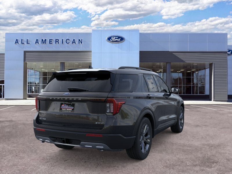 2026 Ford Explorer Base