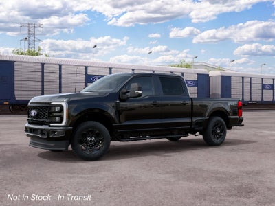 2027 Ford Super Duty F-350 SRW XLT