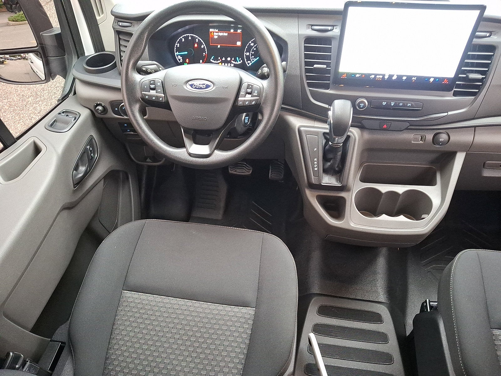 2023 Ford Transit Passenger Wagon T350