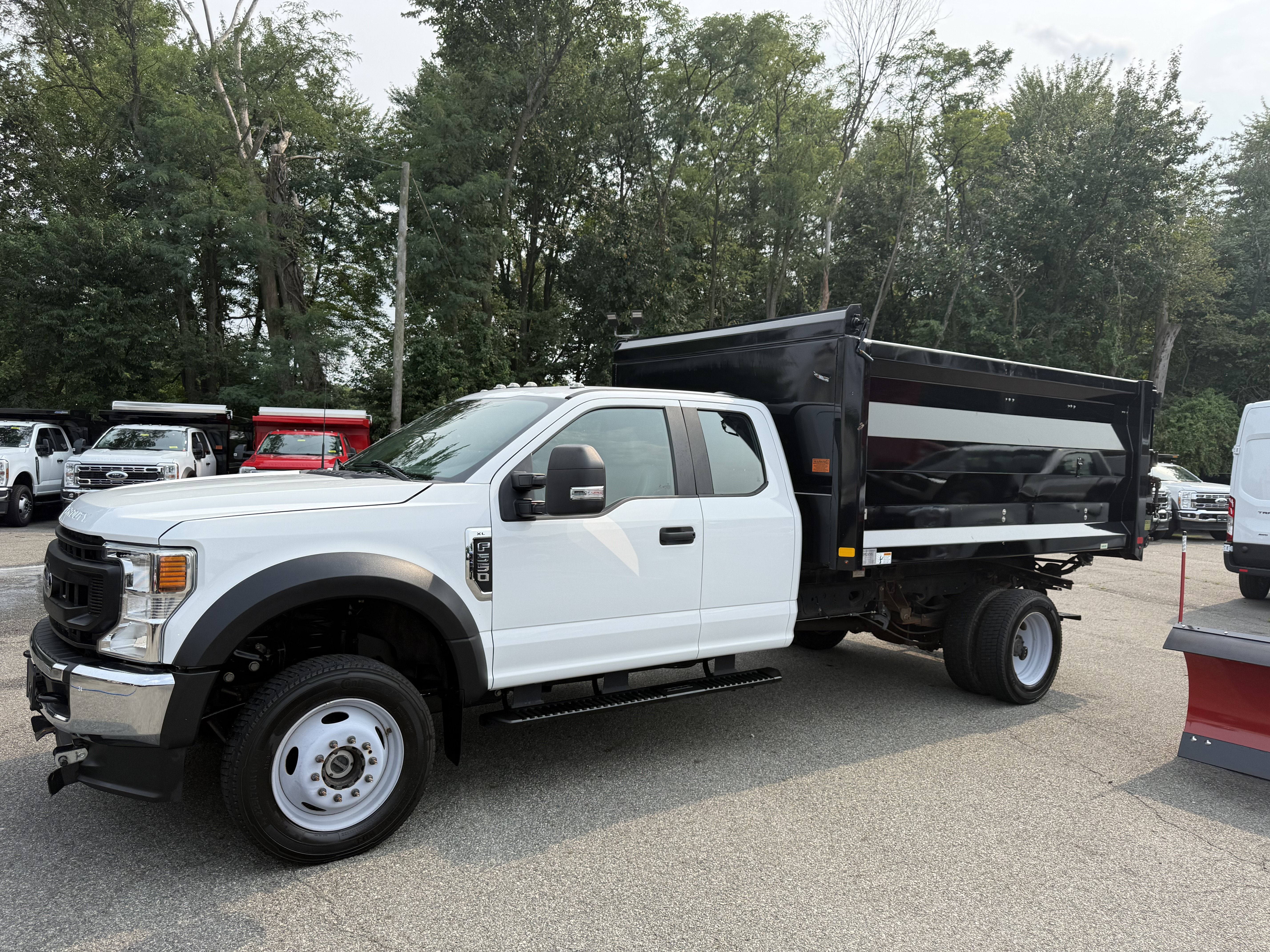 2022 Ford Super Duty F-550 DRW Base