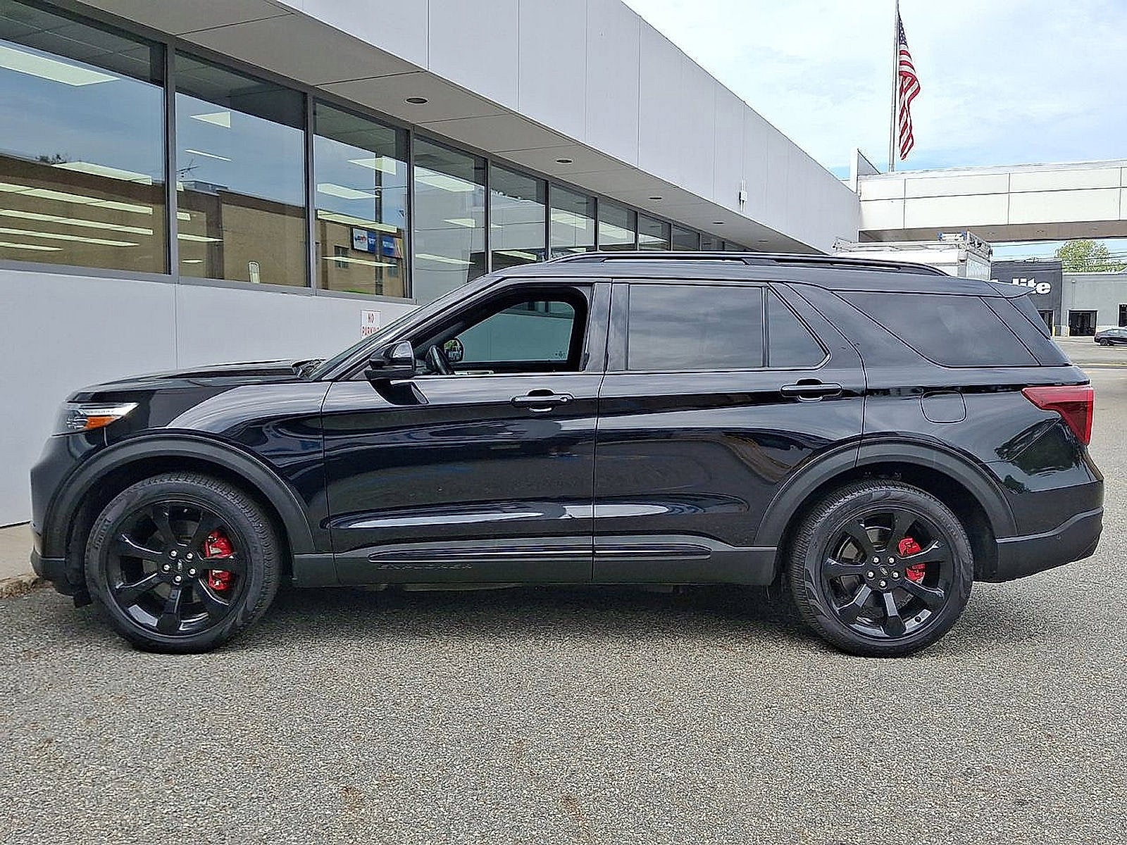 2021 Ford Explorer ST