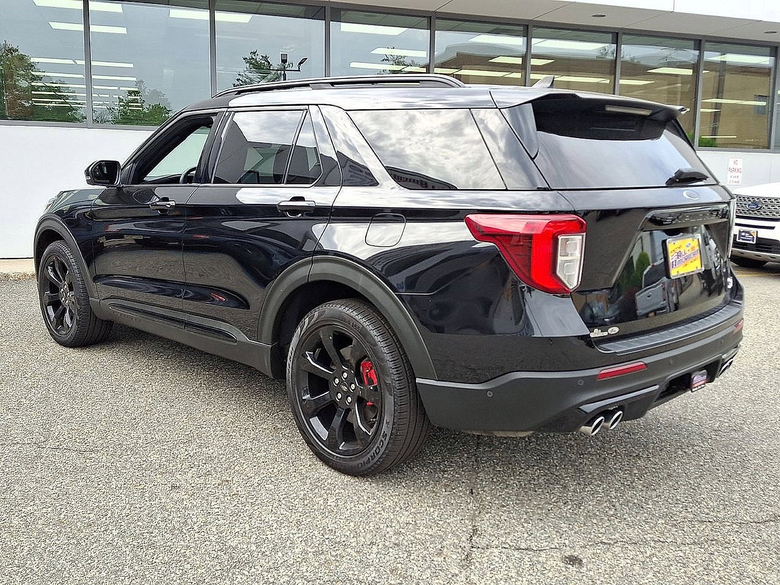 2021 Ford Explorer ST