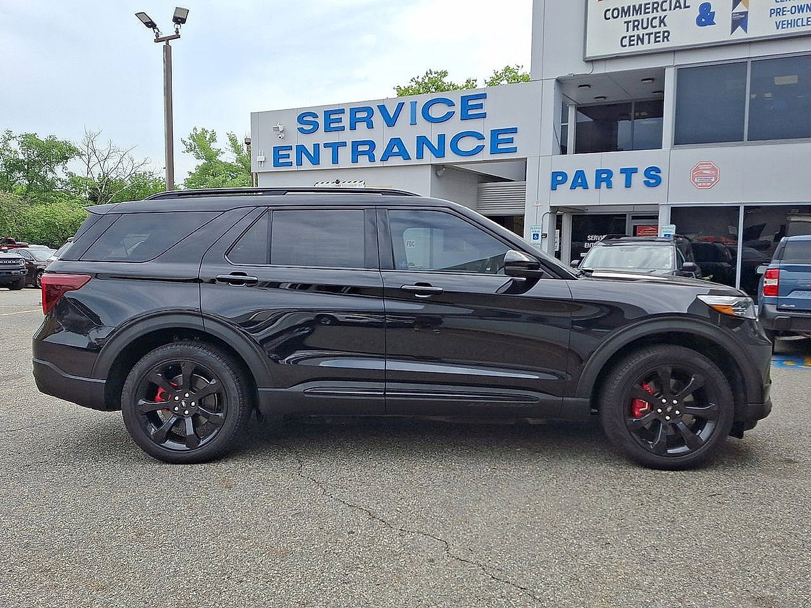2021 Ford Explorer ST