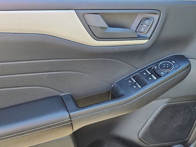 2022 Ford Escape SE Hybrid