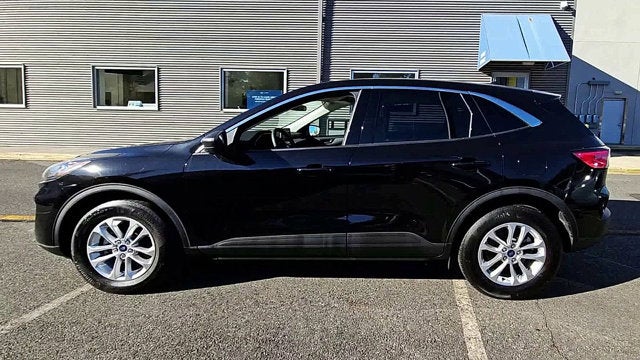 2022 Ford Escape SE Hybrid