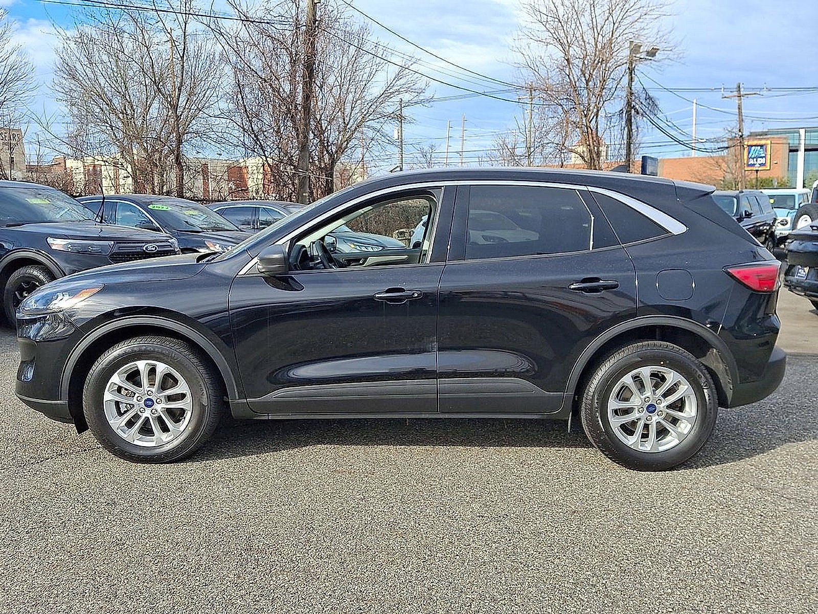 2022 Ford Escape SE Hybrid