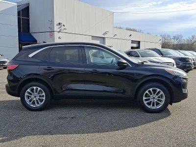 2022 Ford Escape SE Hybrid