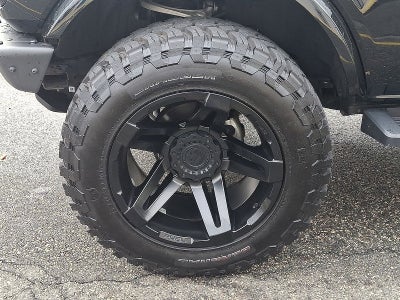 2023 Ford Bronco Base