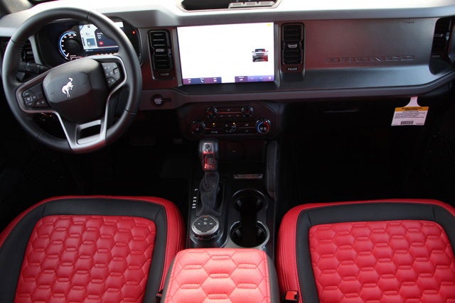 2024 Ford Bronco SoFlo Edition