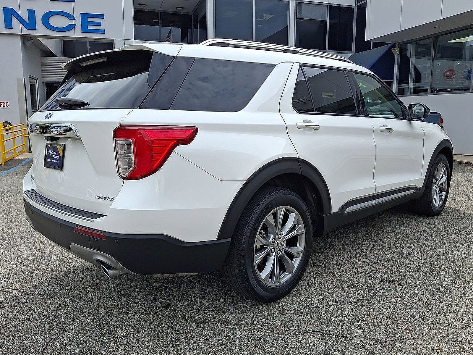 2023 Ford Explorer Limited