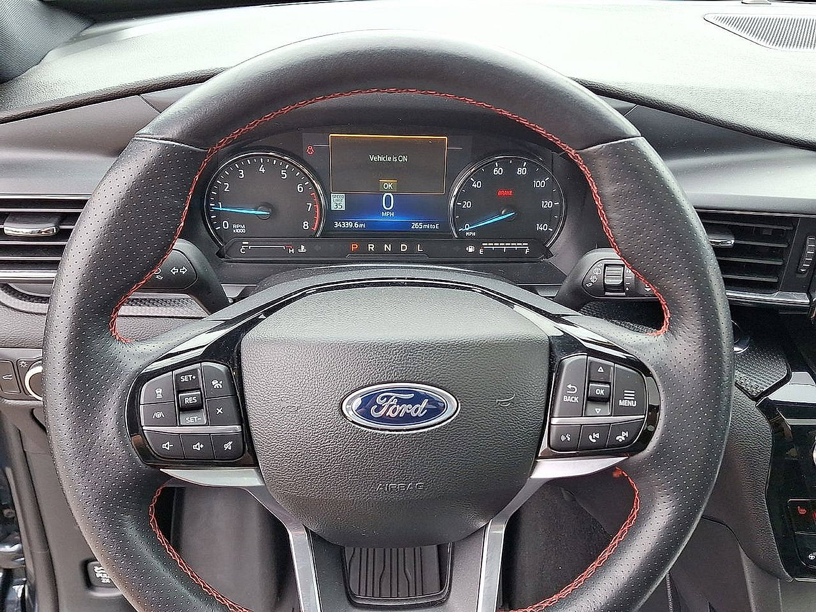 2023 Ford Explorer ST-Line