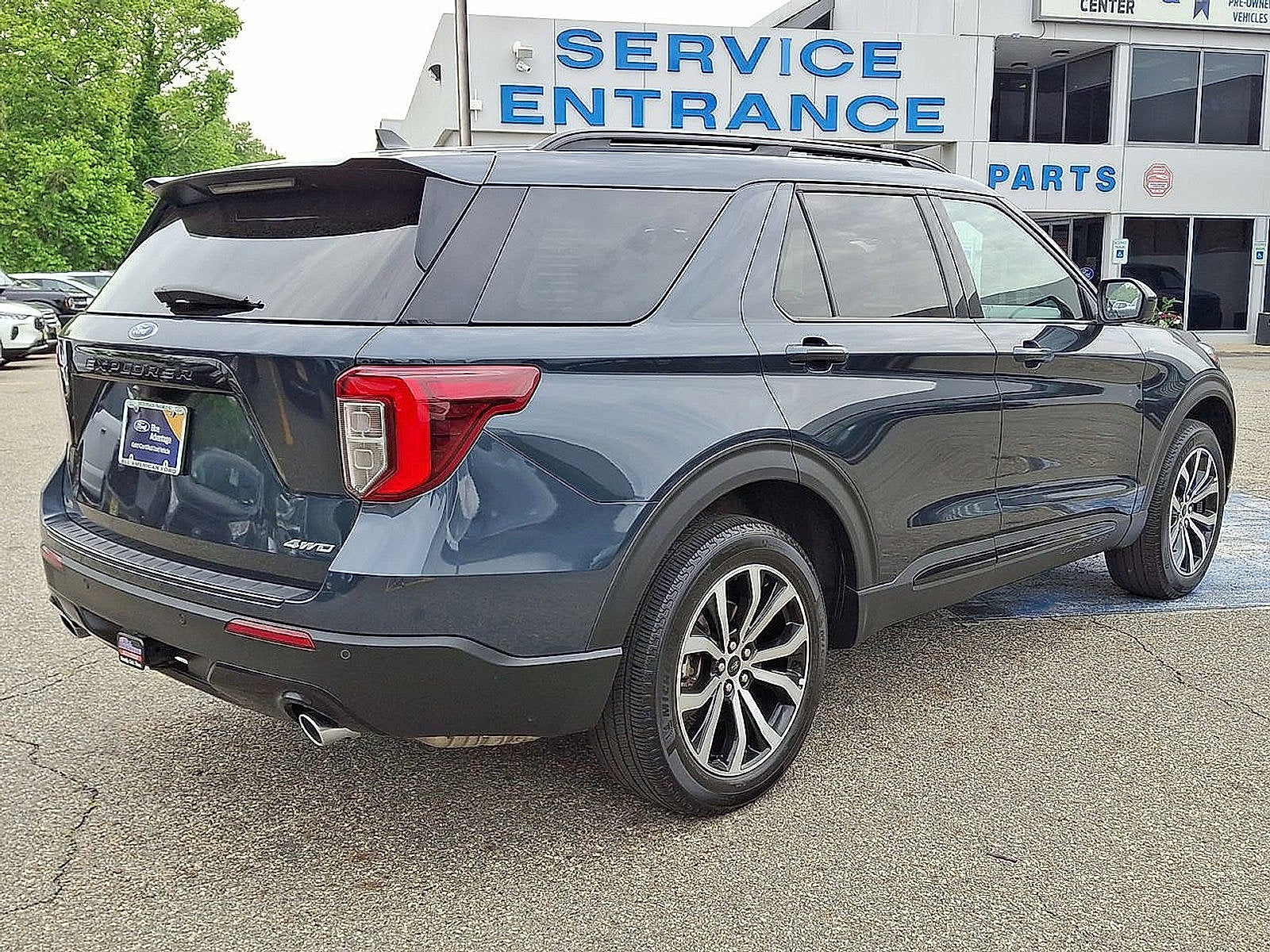 2023 Ford Explorer ST-Line