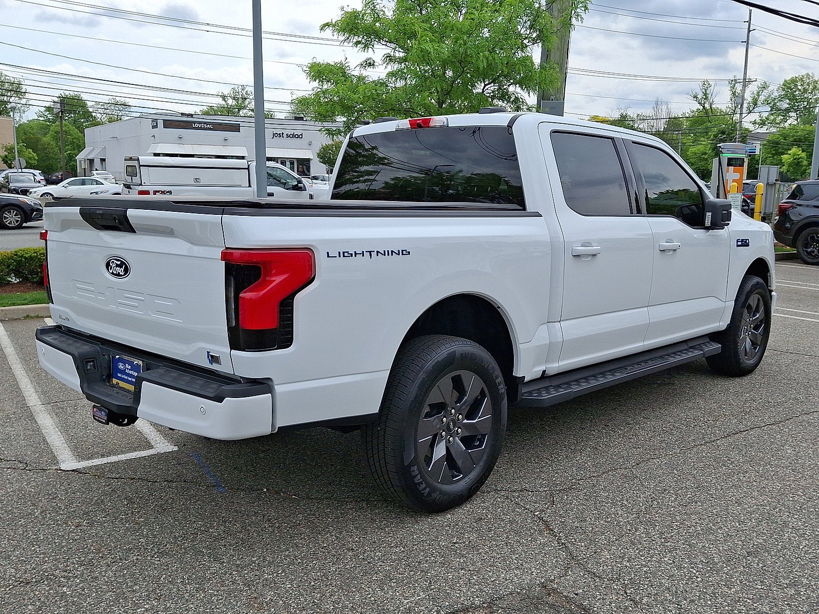 2025 Ford F-150 Lightning Flash