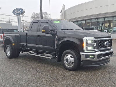 2023 Ford Super Duty F-350 DRW Base