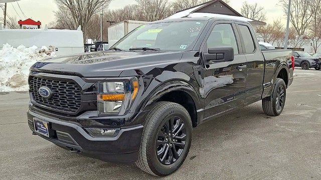 2023 Ford F-150 Base