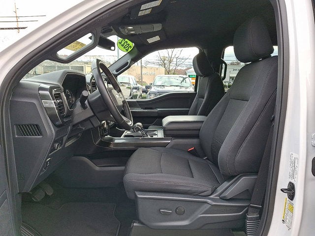 2022 Ford F-150 Base