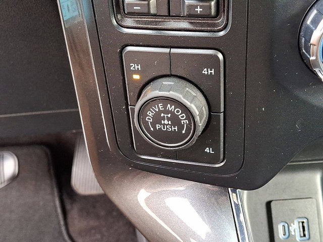 2022 Ford F-150 Base